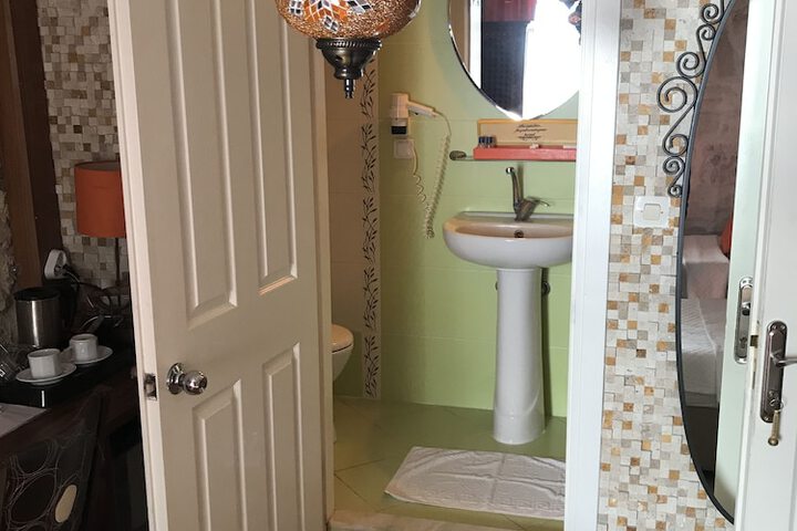 Room 61 of 90