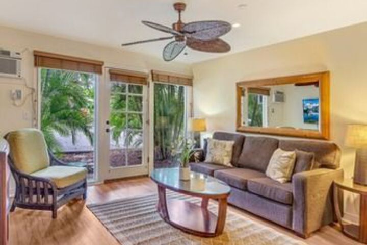 Lahaina Condo J107 2 Br Condo in Lahaina, HI