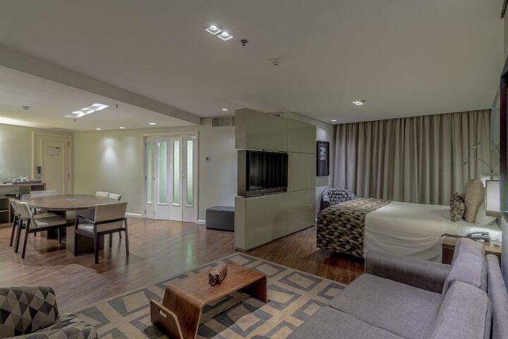 Room 22 of 95
