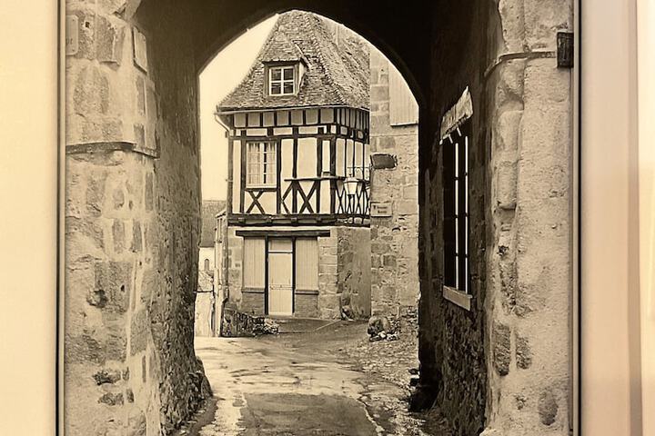 LE PORTAIL