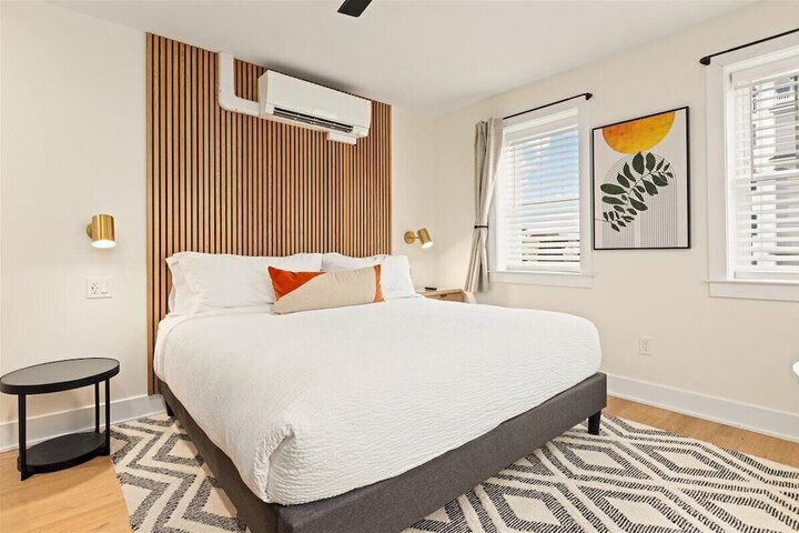 Room 20 of 96