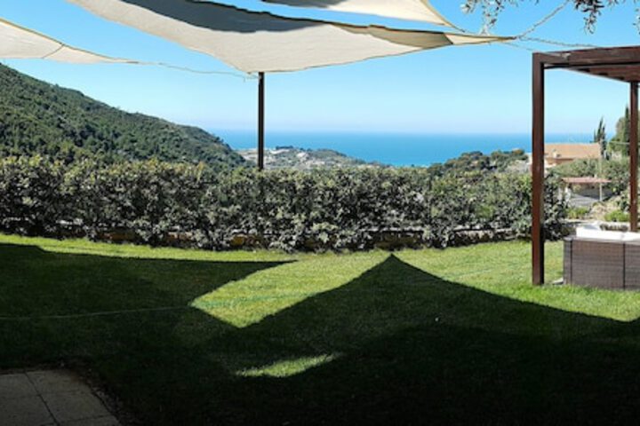 Terrace/Patio 21 of 44