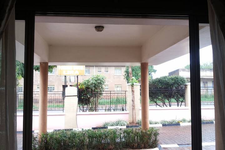Hotel 2 of 72