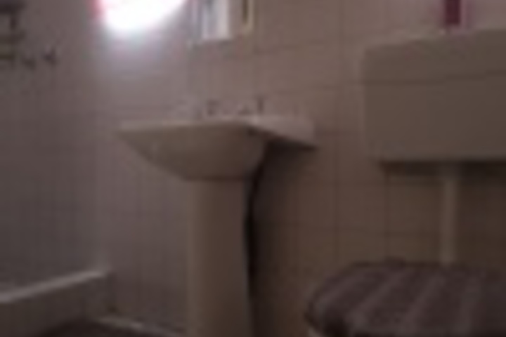 Room 160 of 216