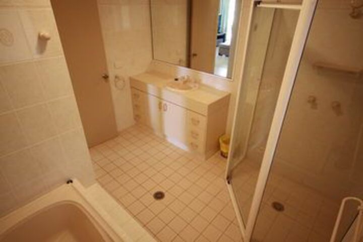 Room 3 of 15