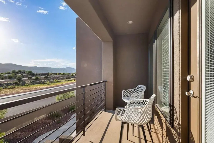 Terrace/Patio 8 of 21