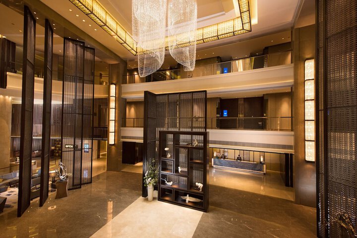 Hotel Interior 4 of 87