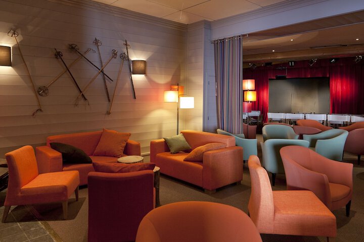 Hotel Interior 6 of 68