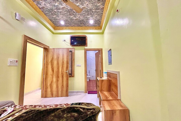 Room 10 of 41
