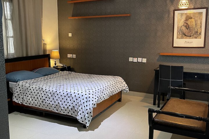 Room 125 of 288