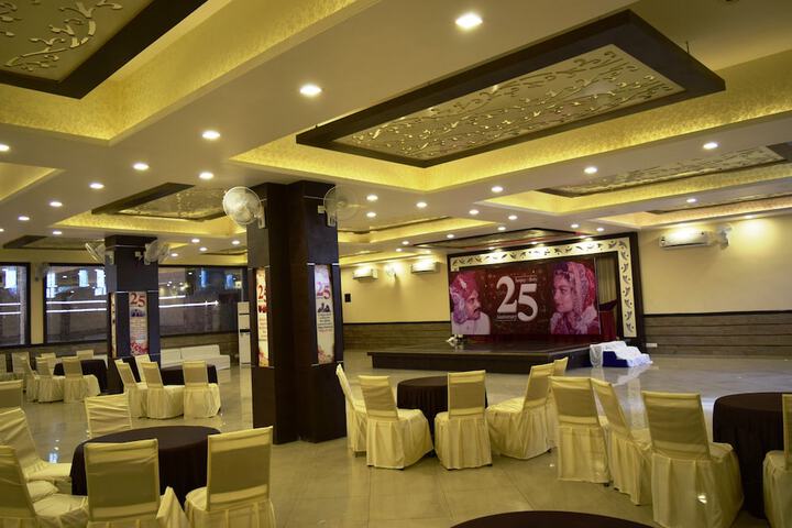 Ballroom/Hall 50 of 54