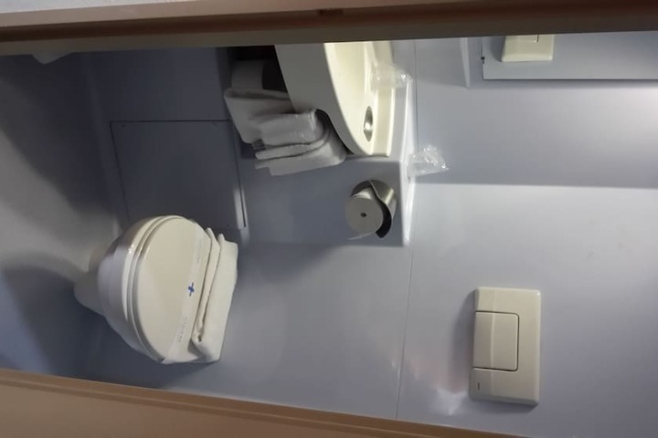 Room 15 of 22