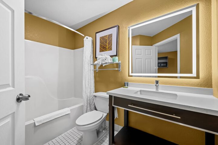 Room 20 of 36