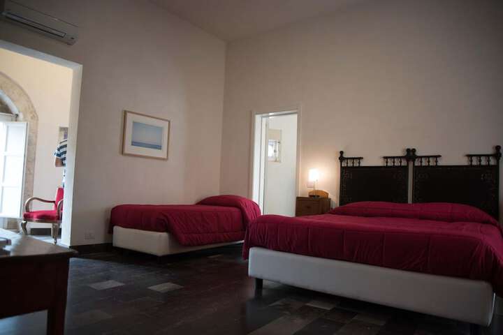 Room 20 of 43
