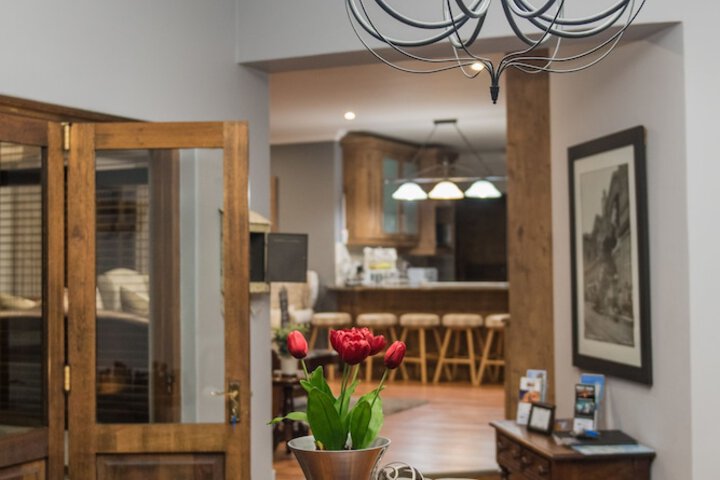 LE PORT GUESTHOUSE