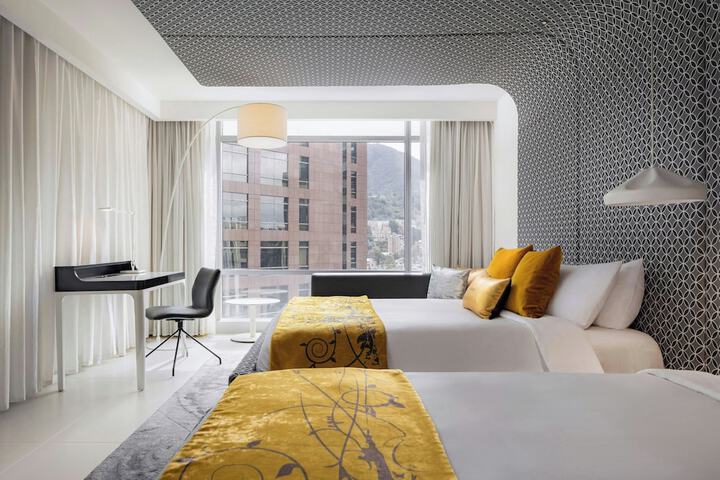 Room 29 of 145