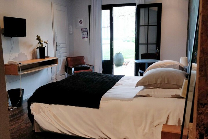 Room 22 of 62