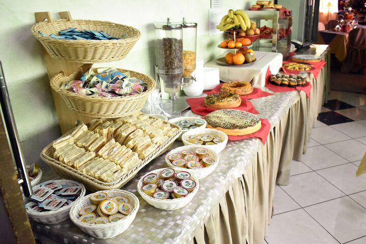 Breakfast/Coffee Service 78 of 109