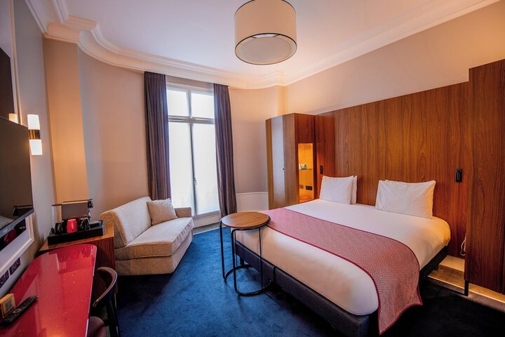 Room 15 of 67