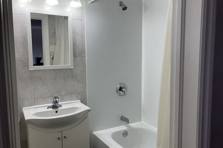 Room 19 of 39
