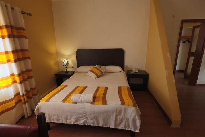 Room 18 of 50
