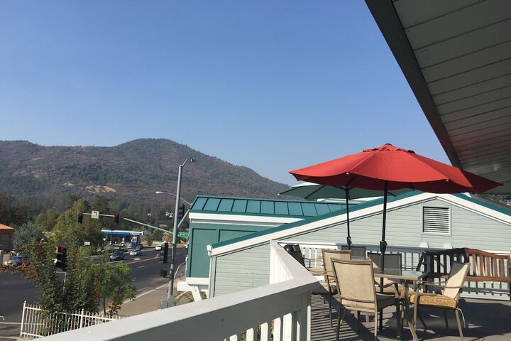 Terrace/Patio 20 of 22