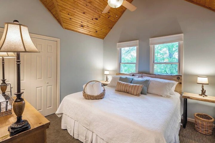 Room 14 of 49