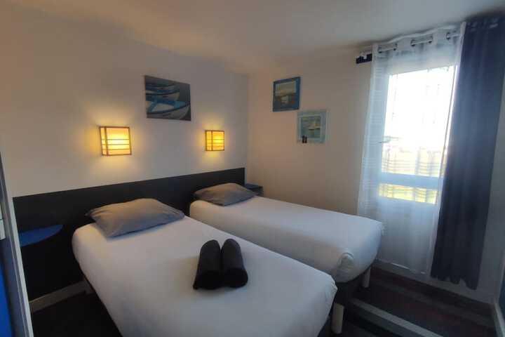 Room 58 of 80