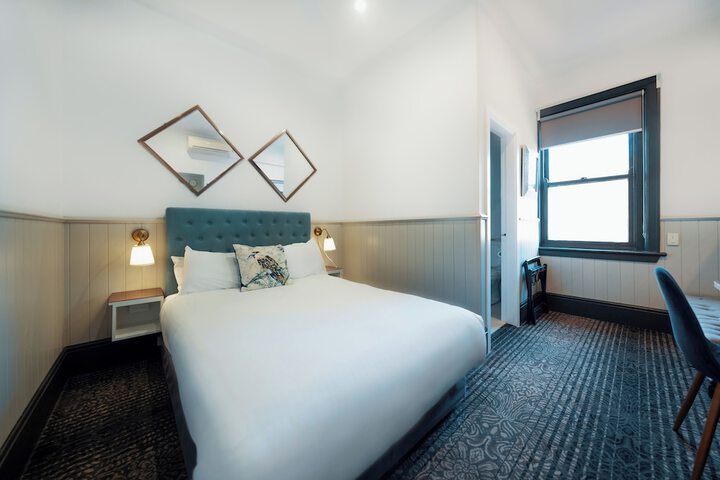 Room 37 of 108