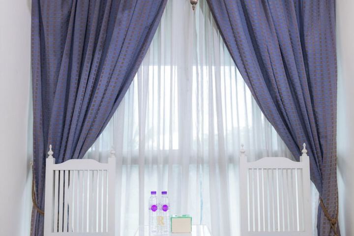 Room 28 of 78