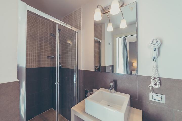 Bathroom Interior Photo