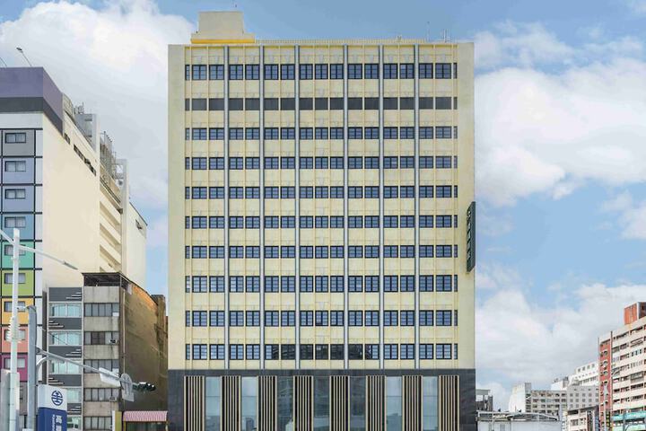 Kindness Hotel - Kaohsiung Main Station