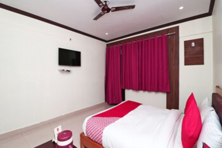 Room 20 of 27