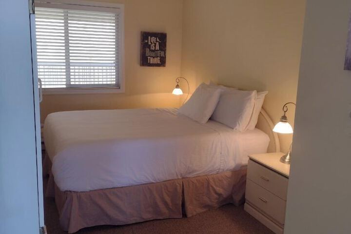 Room 44 of 73