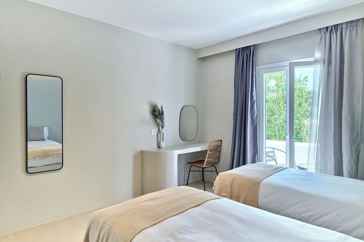 Room 20 of 44