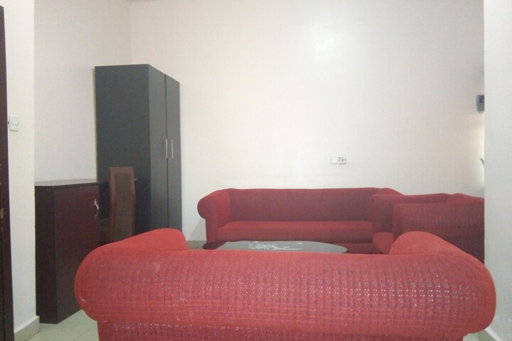 Room 11 of 25
