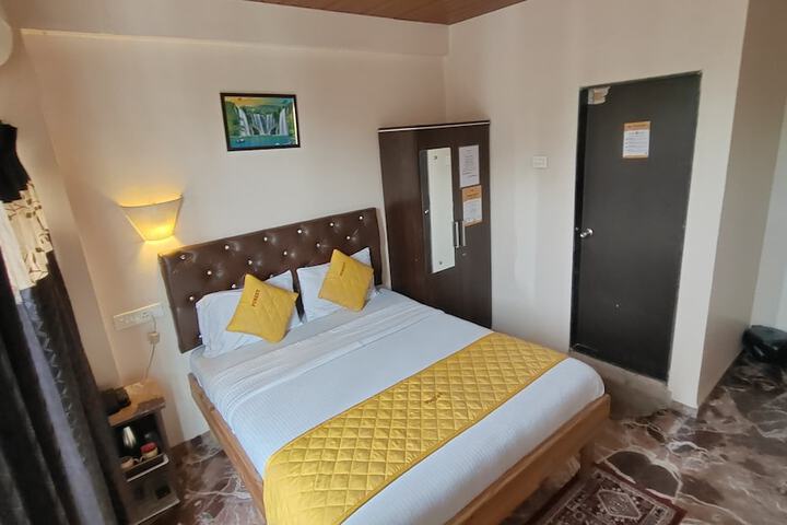 Room 15 of 31