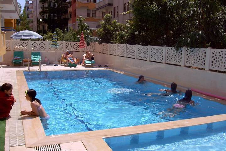 Hotel Pool