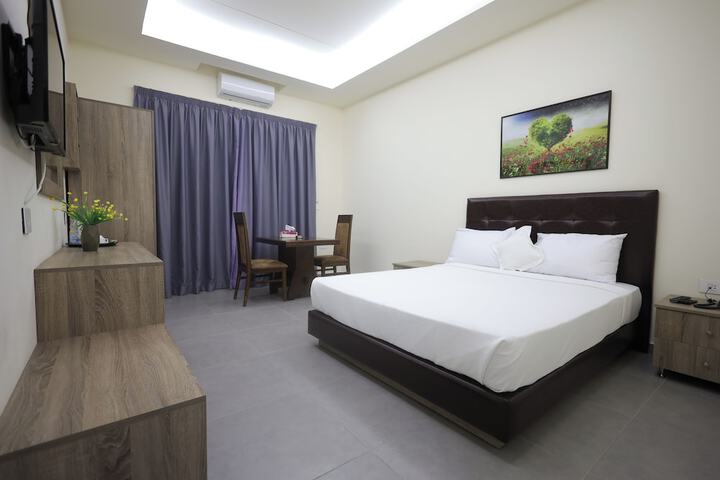 Room 16 of 52