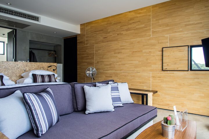 Room 12 of 46