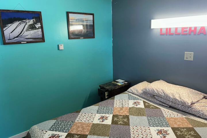 Room 13 of 22