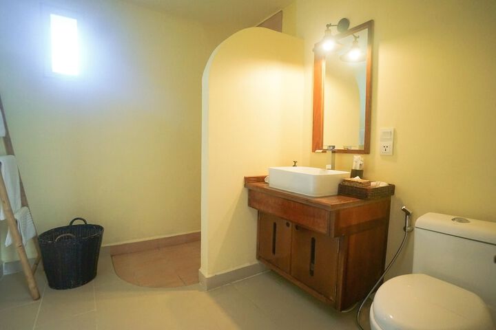 Room 70 of 129