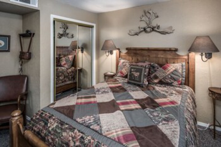 Room 20 of 28
