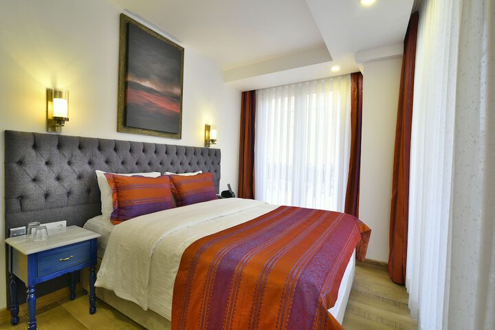 Room 7 of 50
