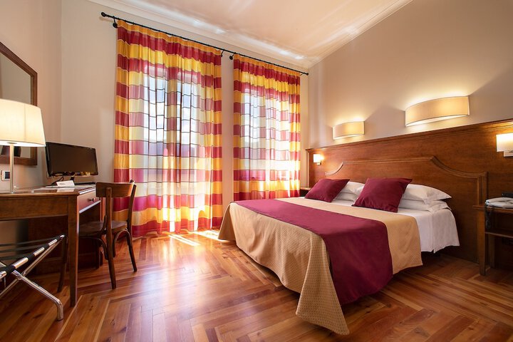 Room 3 of 19