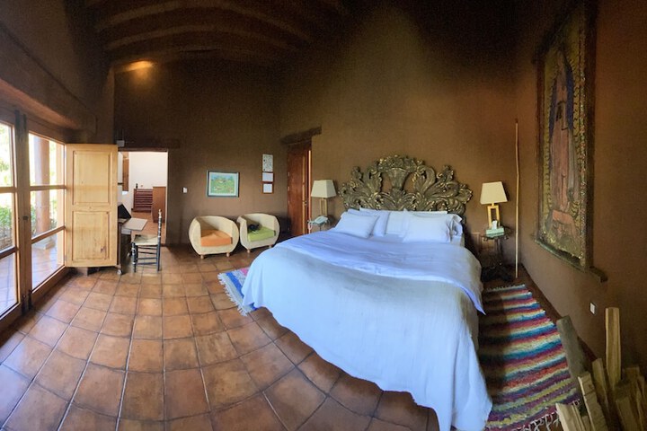 Room 18 of 85