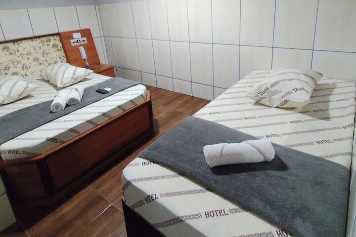 Room 5 of 22