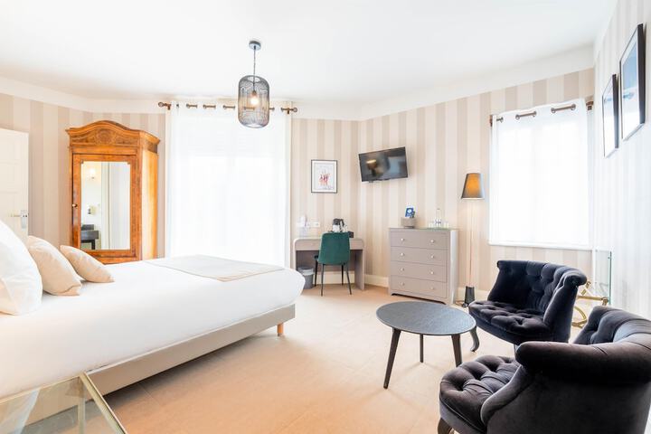 Room 15 of 63