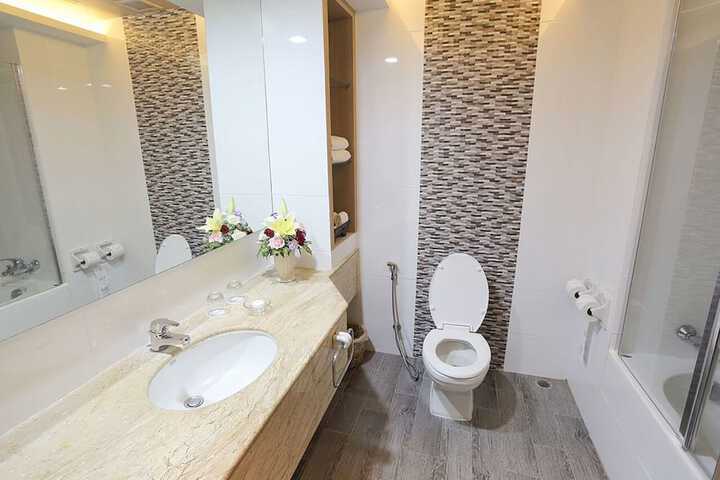 Bath Interior