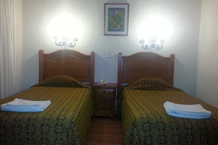 Room 18 of 37